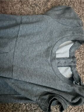 Gray Short Sleeve Knit Dress
